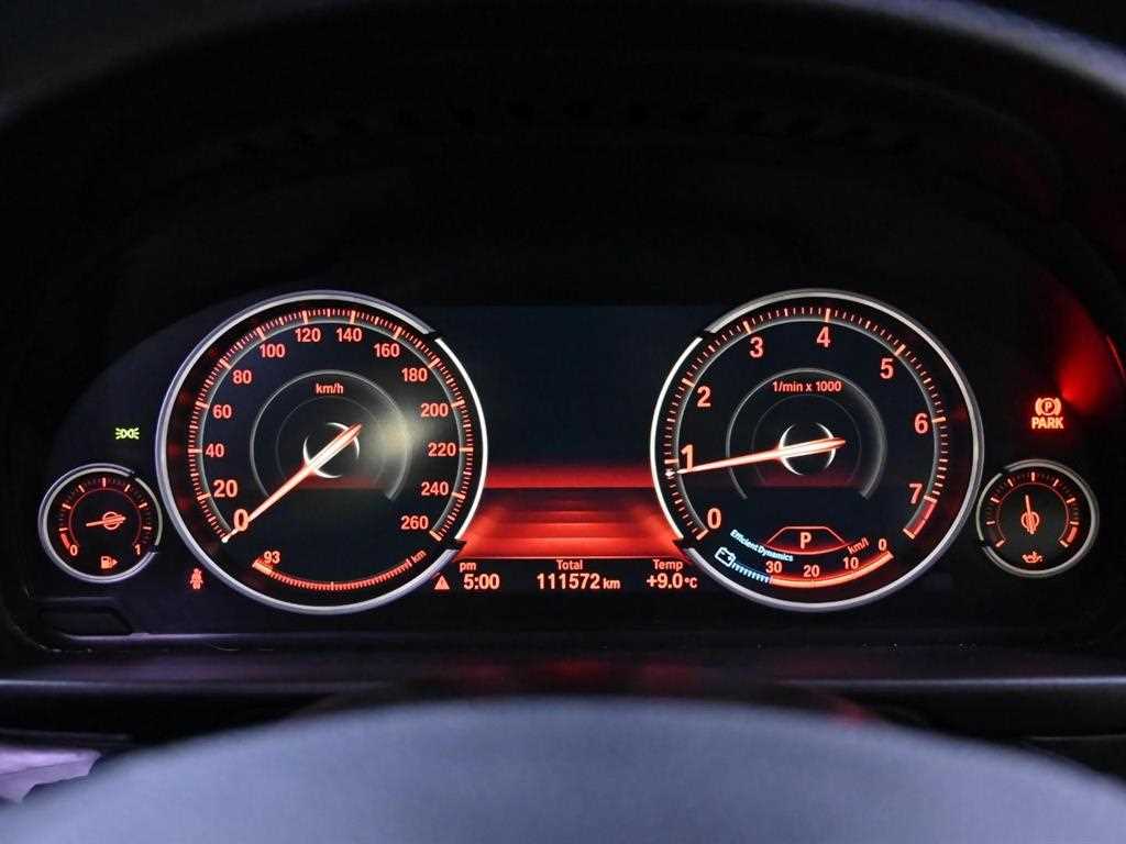 BMW 5 Series - Vista 8