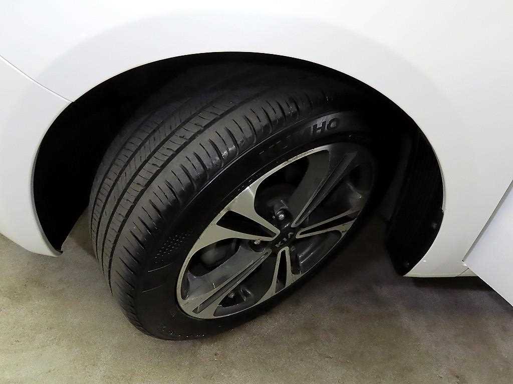 KIA K3 2013 Blanco - Importación desde Corea - HF Imports Iquique - Foto 19