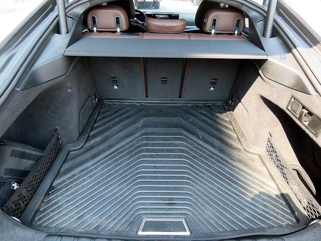 BMW i4 2023 Blanco - Importación desde Corea - HF Imports Iquique - Foto 17