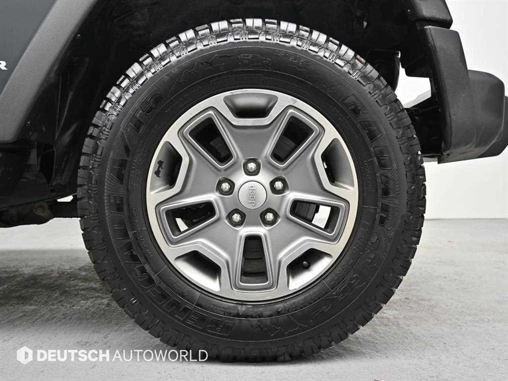 Jeep Wrangler - Vista 5