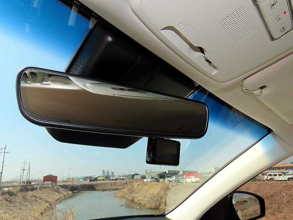 HYUNDAI Grandeur - Vista 12