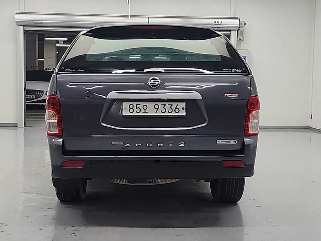 Ssangyong Korando - Vista 4