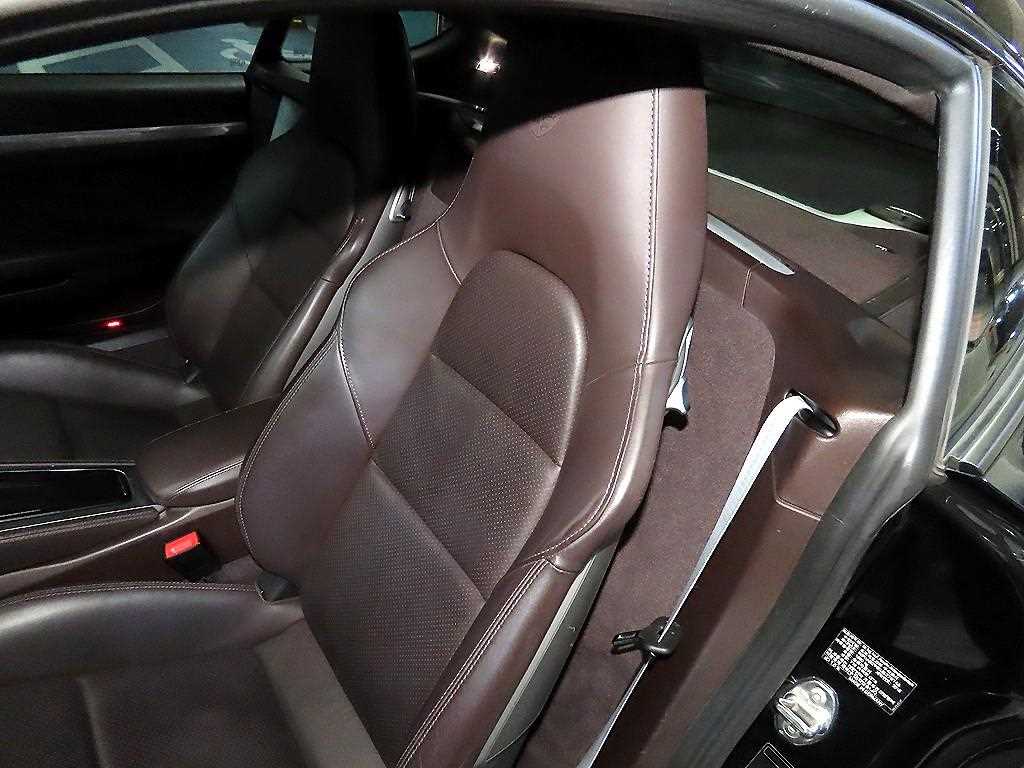 Porsche 718 - Vista 7