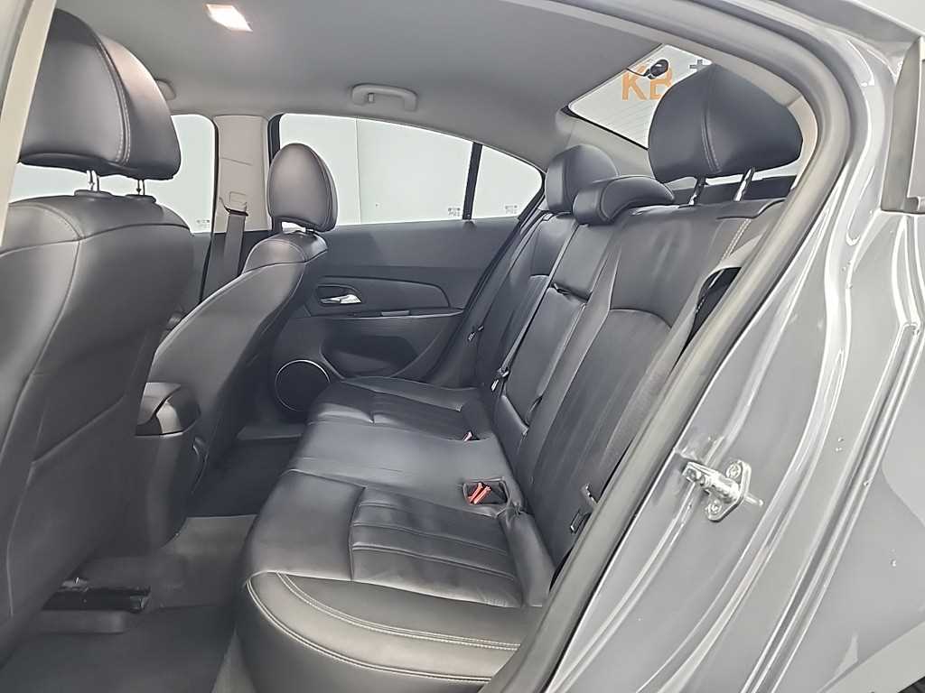 Chevrolet Cruise - Vista 12