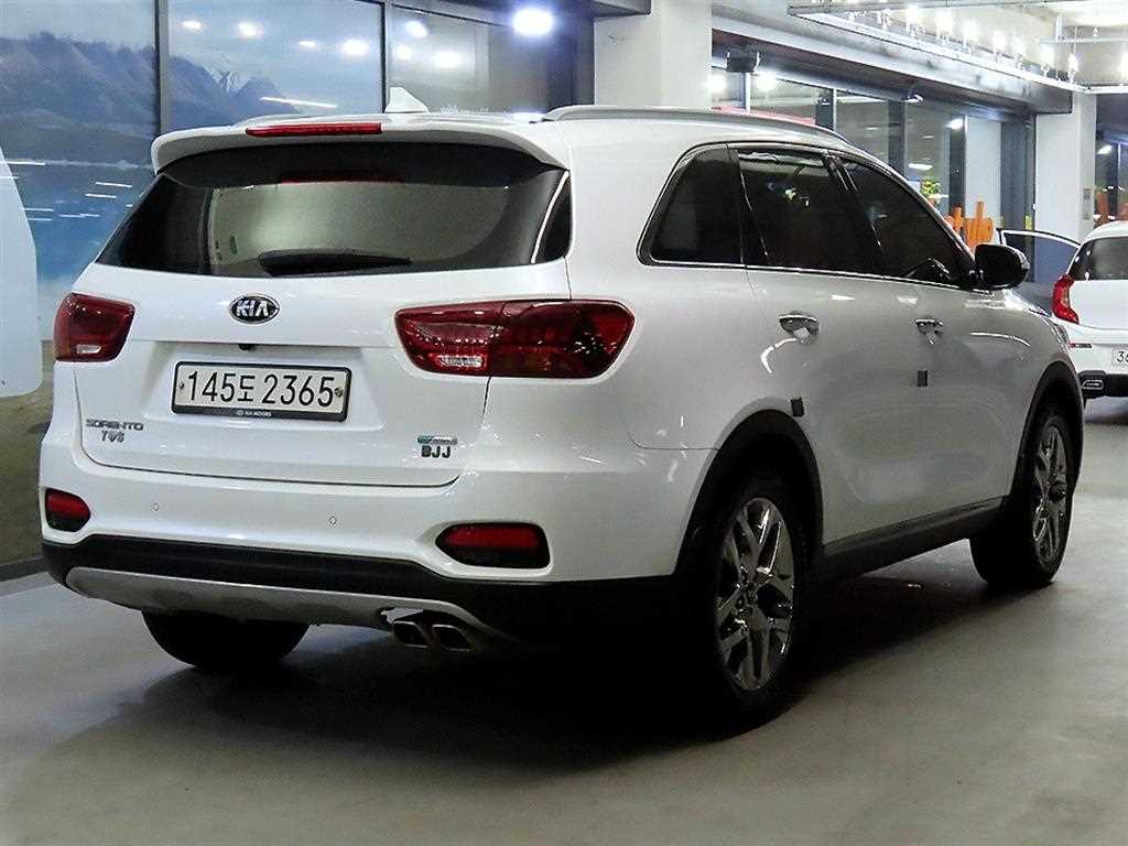 KIA Sorento - Vista 4