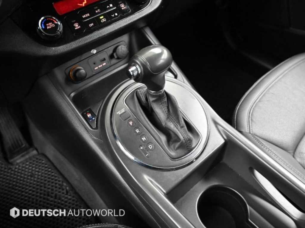 KIA Sportage - Vista 9