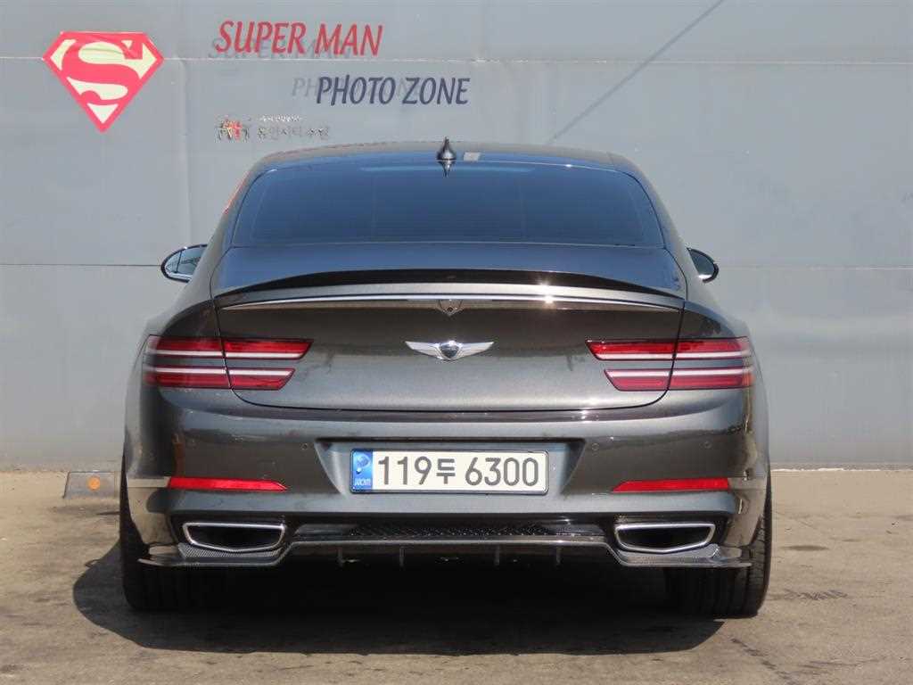 Genesis G80 - Vista 4