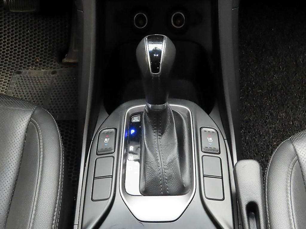 HYUNDAI Santa Fe - Vista 10