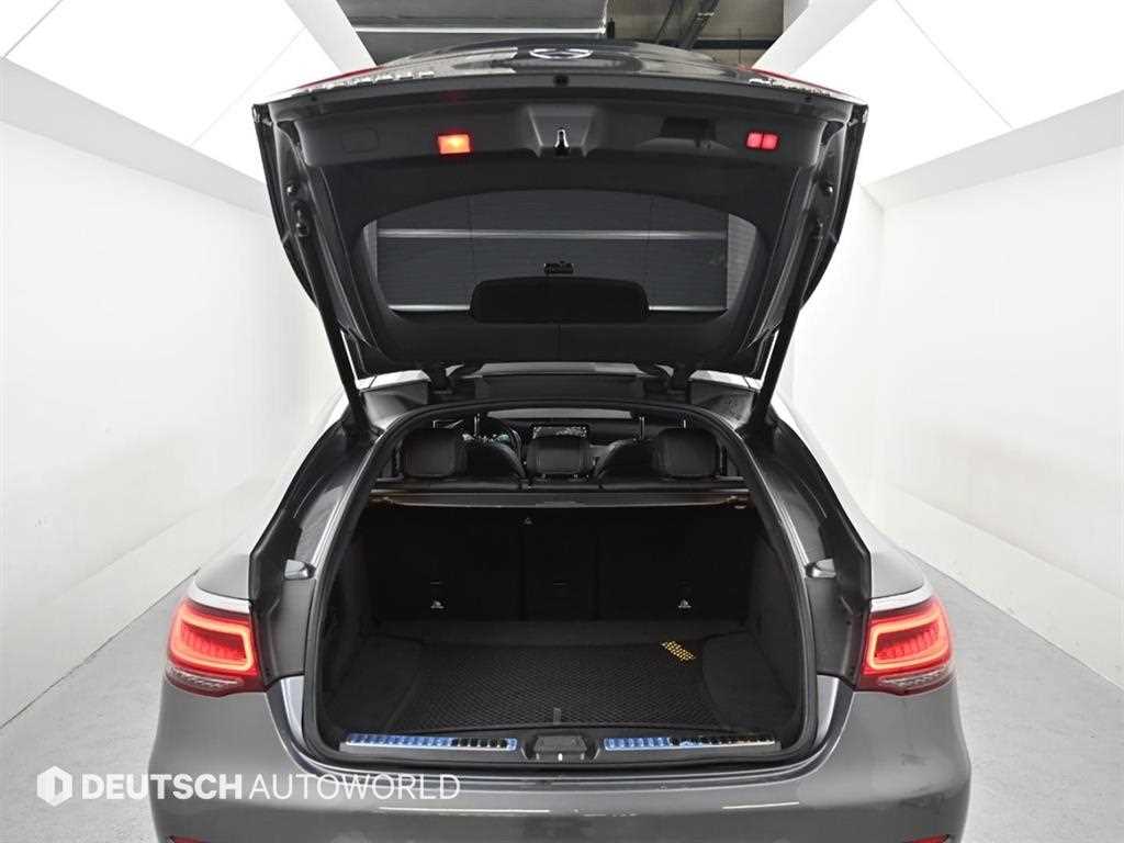 Mercedes Benz GLC Class 2021 Gris - Importación desde Corea - HF Imports Iquique - Foto 19