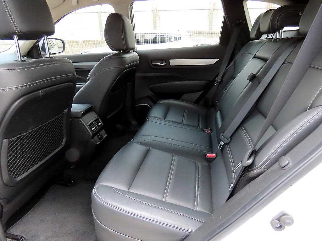 SAMSUNG QM6 - Vista 6