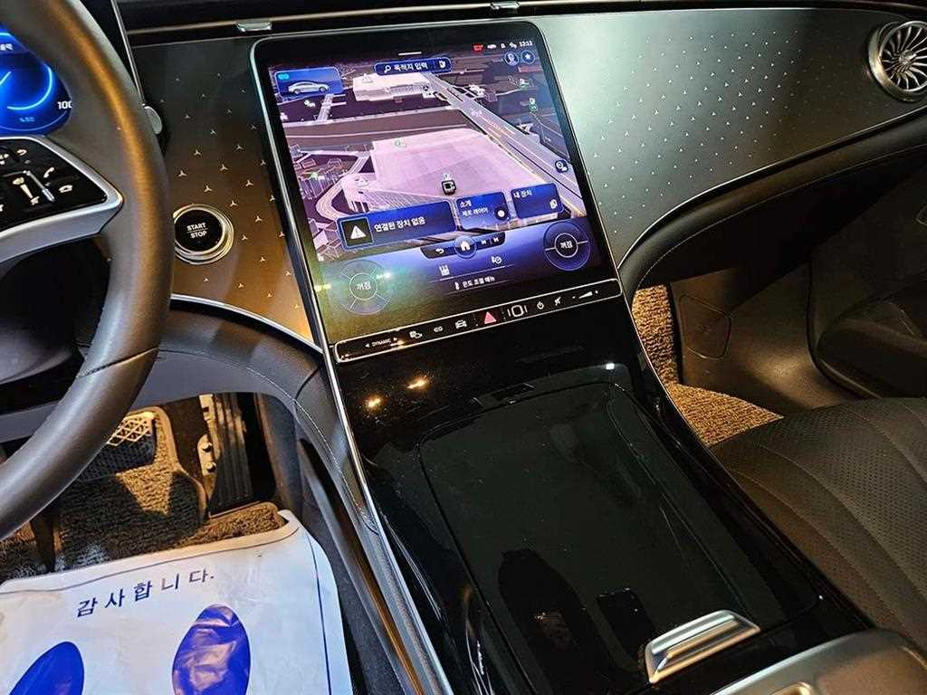 Mercedes Benz EQE 2023 Negro - Importación desde Corea - HF Imports Iquique - Foto 13