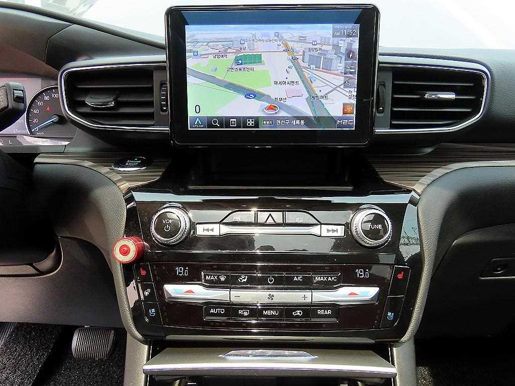 Ford Explorer - Vista 12