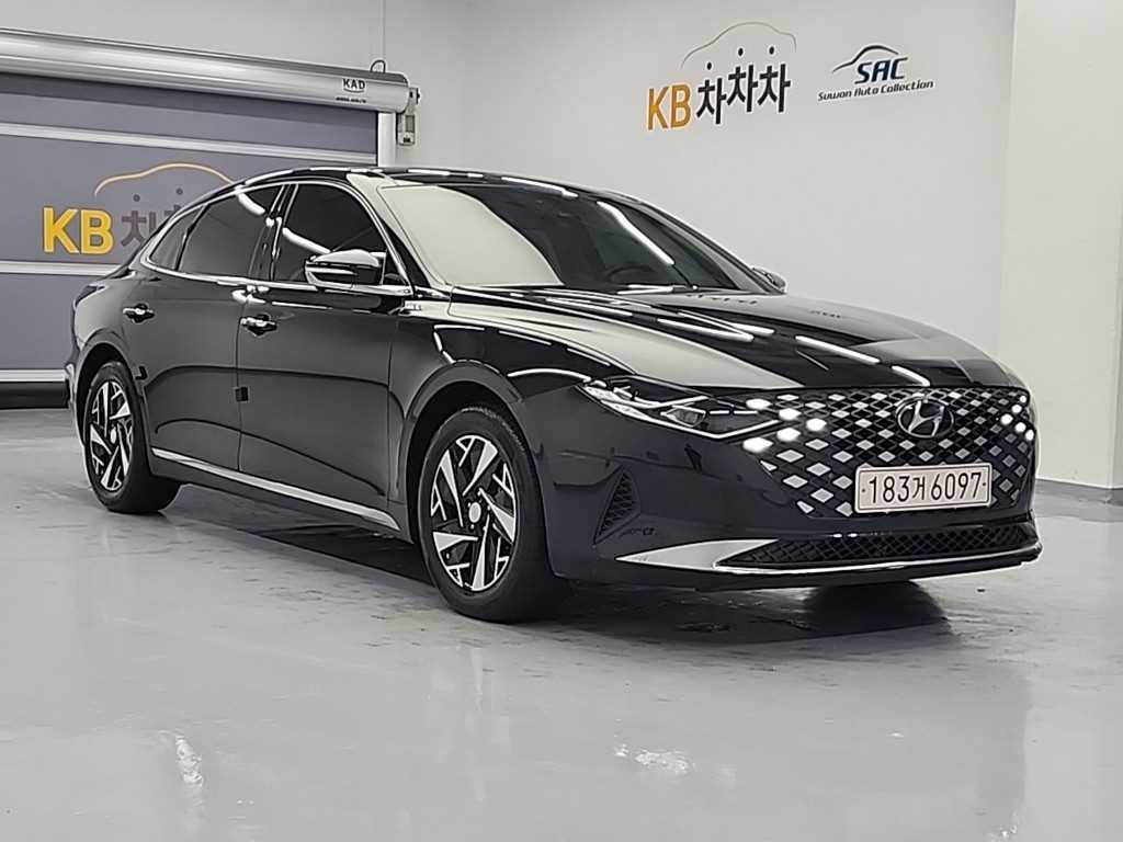 HYUNDAI Grandeur - Vista 4