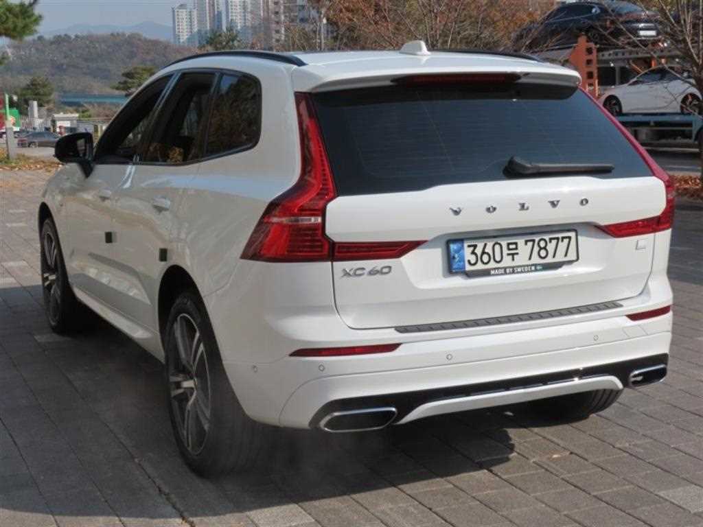 Volvo XC60 - Vista 4