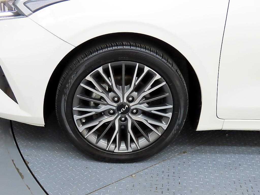 KIA K3 2022 Blanco - Importación desde Corea - HF Imports Iquique - Foto 20