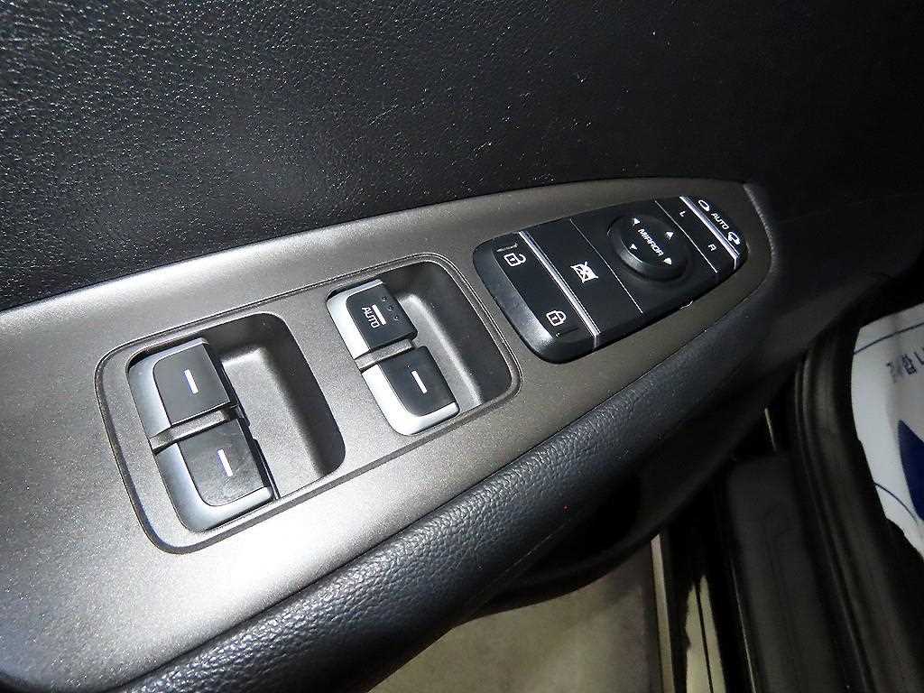 KIA K5 2017 Negro - Importación desde Corea - HF Imports Iquique - Foto 13