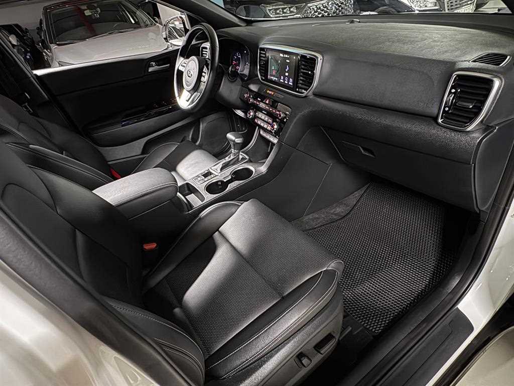 KIA Sportage - Vista 6