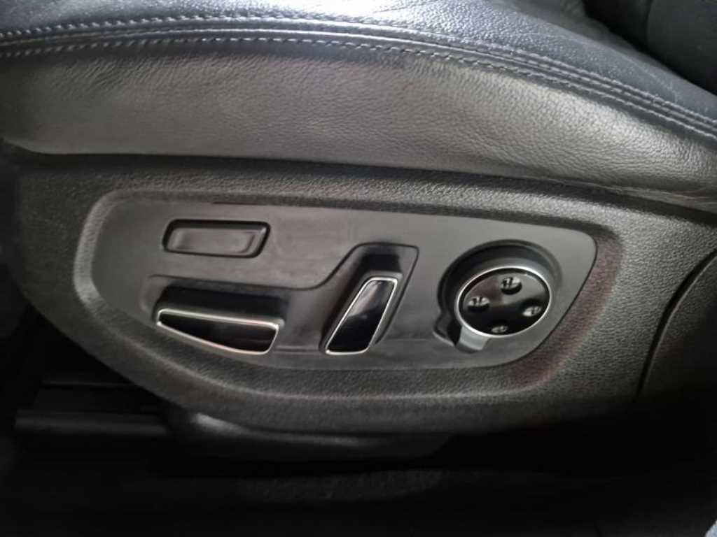 Genesis G80 - Vista 12