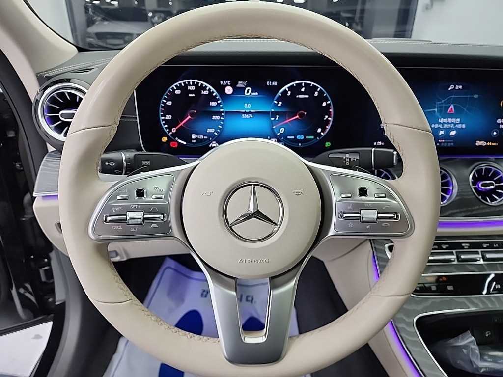 Mercedes Benz CLS Class - Vista 10