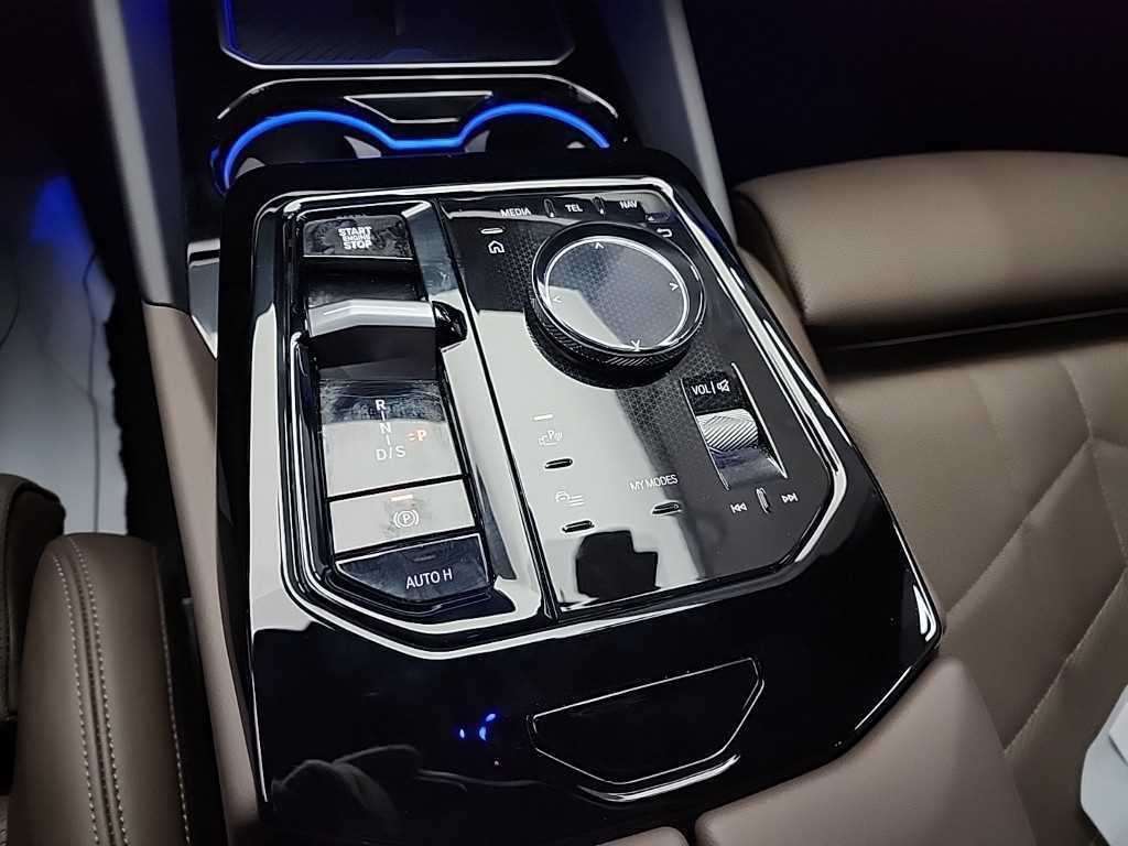 BMW 5 Series - Vista 8