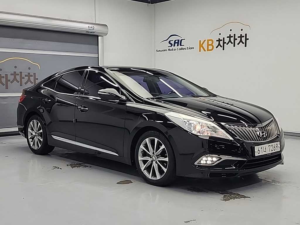 HYUNDAI Grandeur - Vista 4