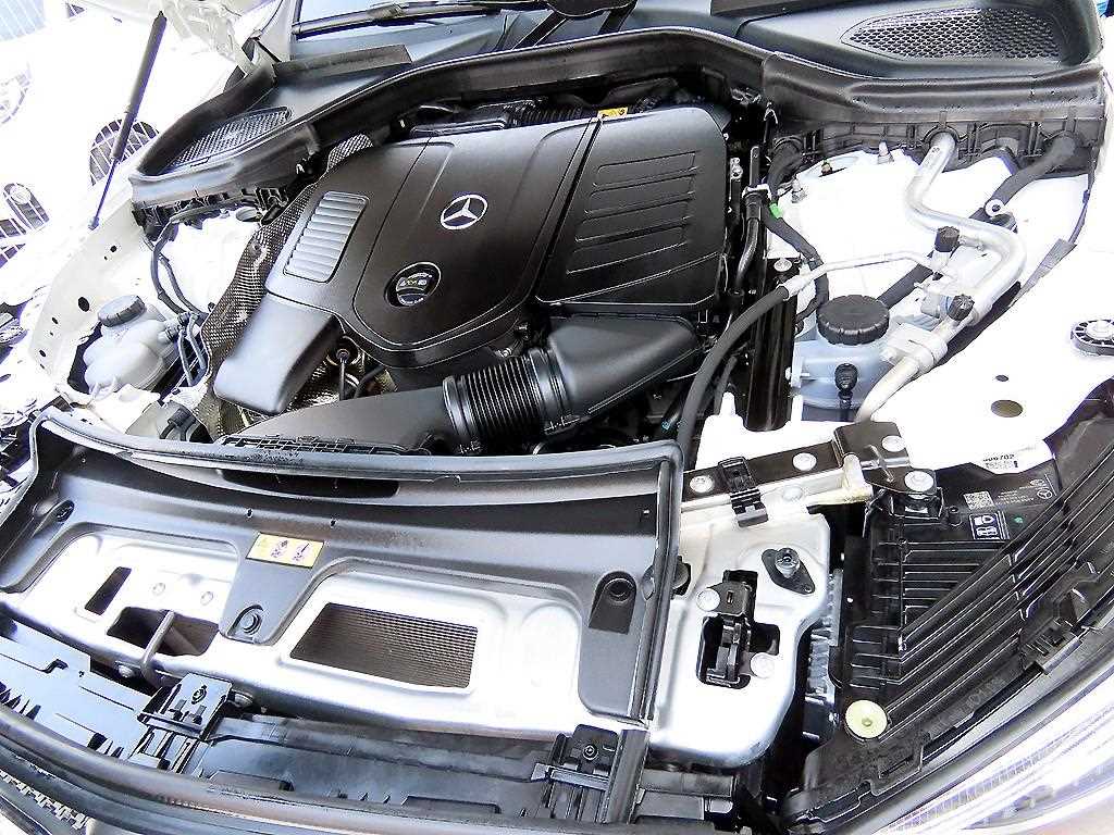 Mercedes Benz GLC Class 2024 Blanco - Importación desde Corea - HF Imports Iquique - Foto 19