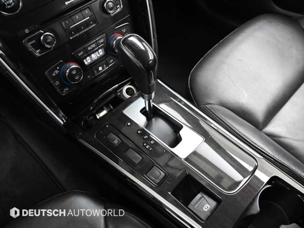 SAMSUNG SM7 - Vista 9