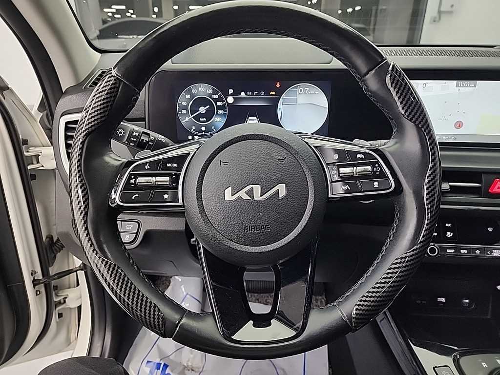 KIA Seltos - Vista 9