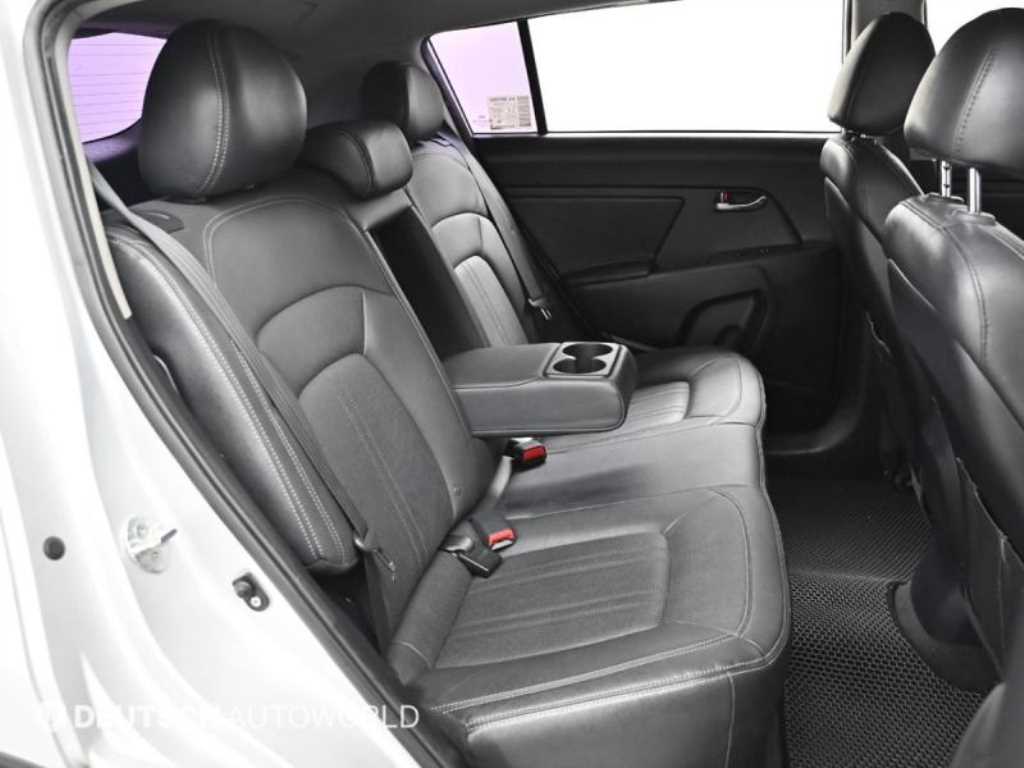 KIA Sportage - Vista 12