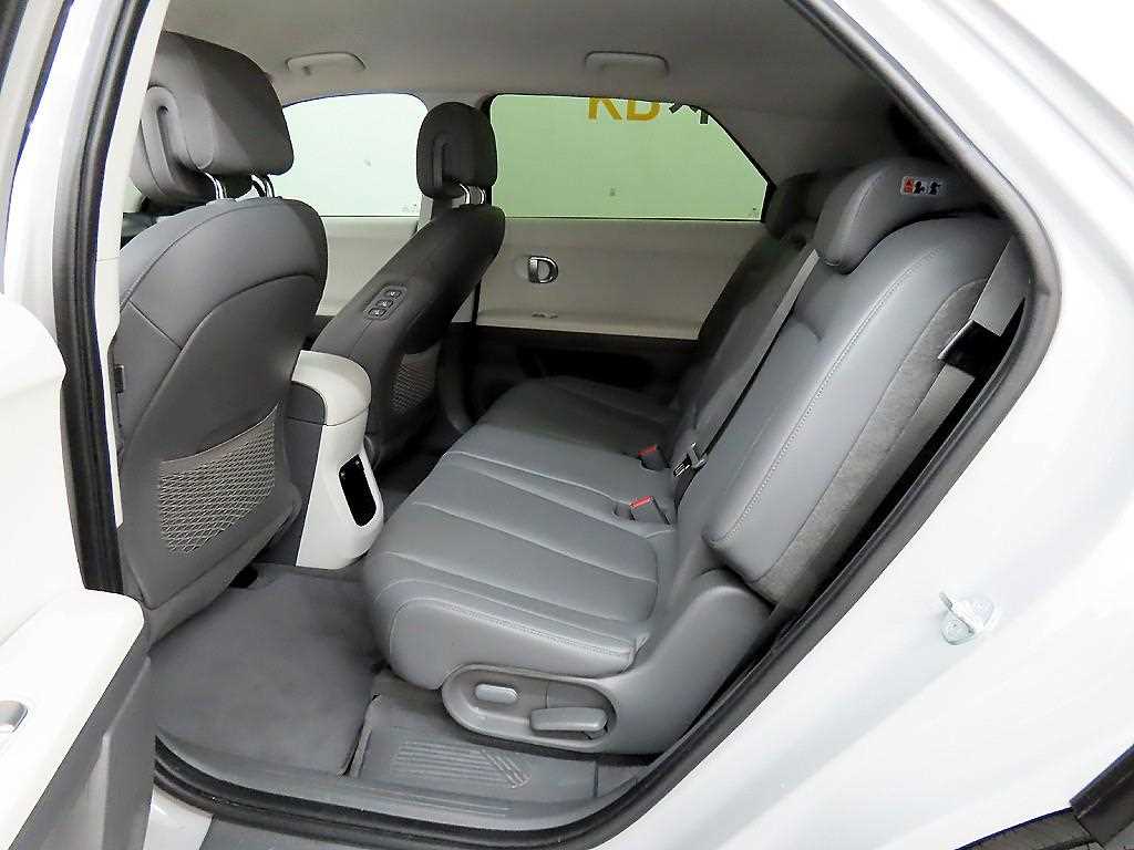 HYUNDAI Ioniq 5 - Vista 6