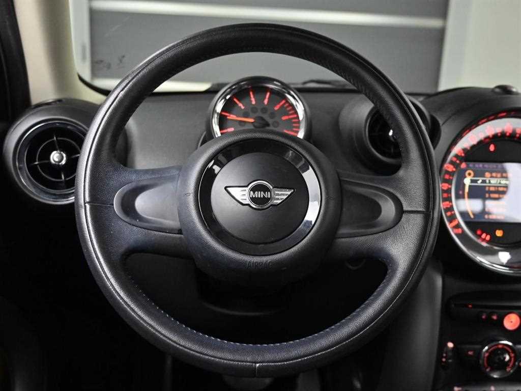 Mini Countryman 2015 Blanco - Importación desde Corea - HF Imports Iquique - Foto 13