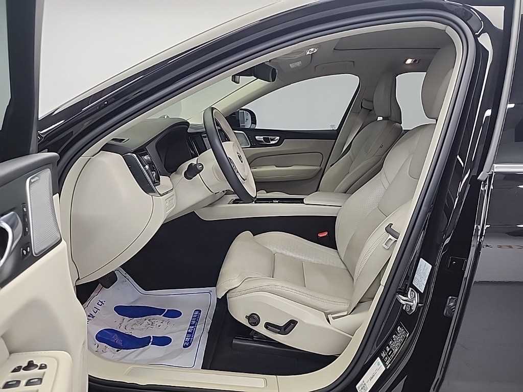 Volvo XC60 - Vista 11