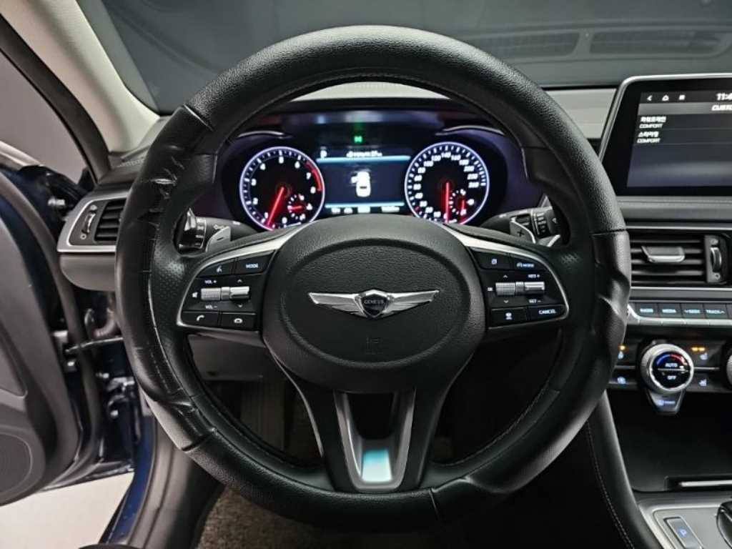 Genesis G70 - Vista 7