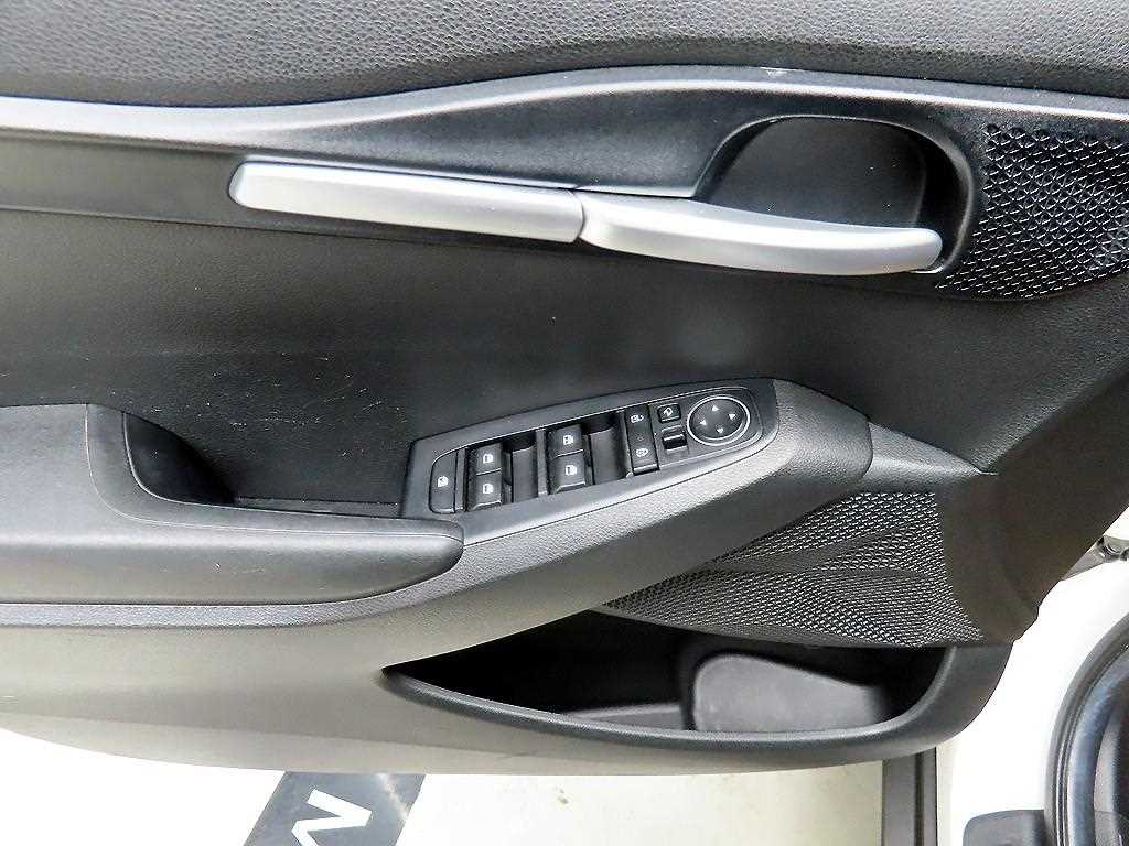 KIA Seltos - Vista 11