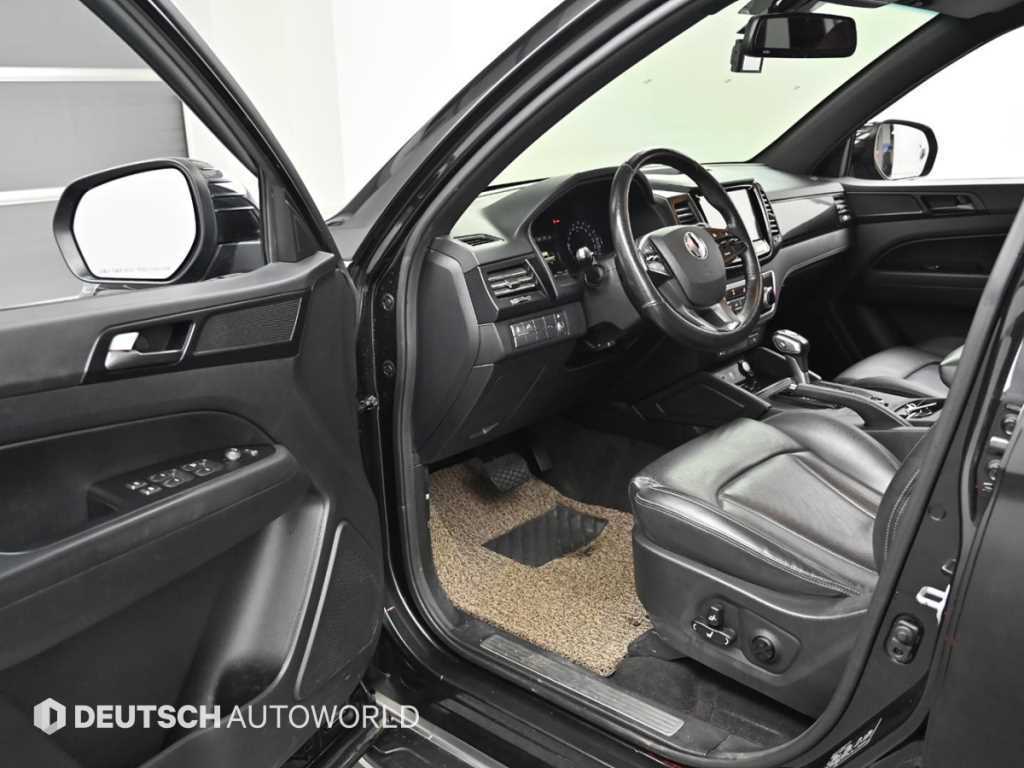 Ssangyong Rexton - Vista 11