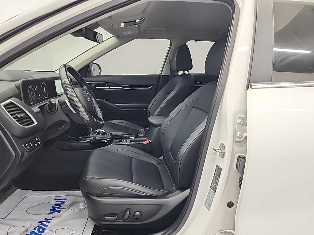 KIA Seltos - Vista 11