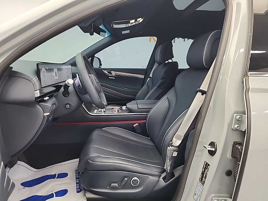 Genesis GV80 - Vista 11