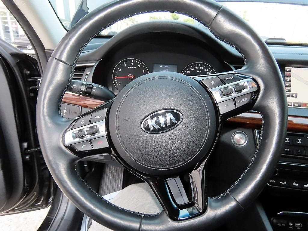 KIA K7 - Vista 8