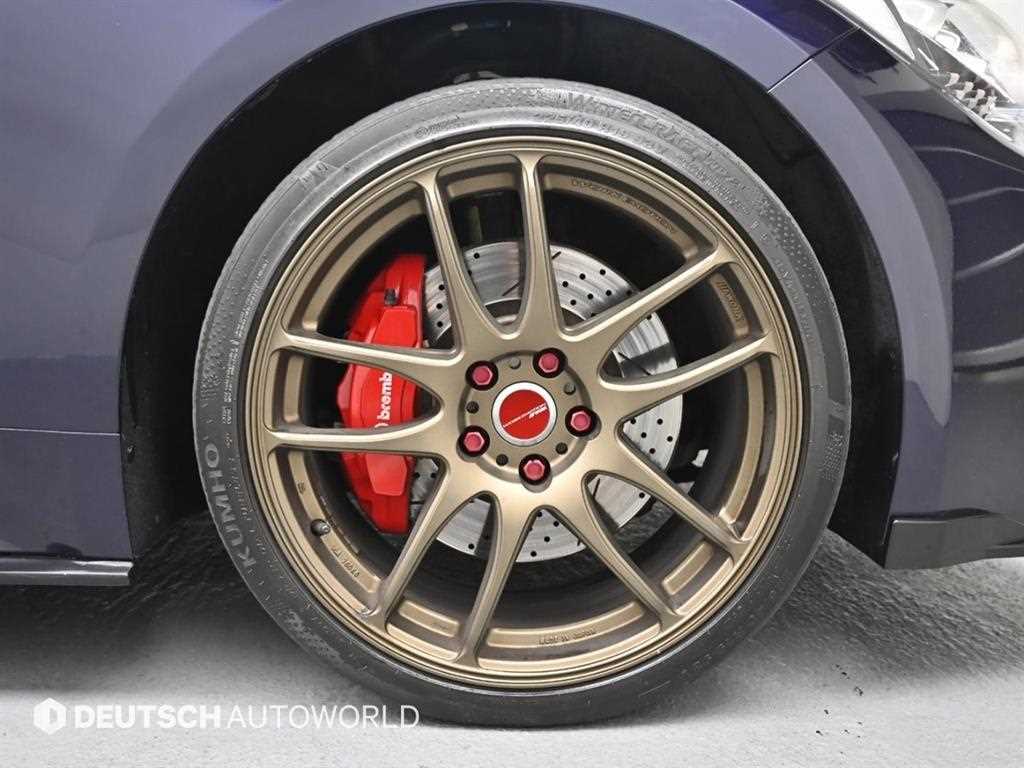 KIA Stinger - Vista 6