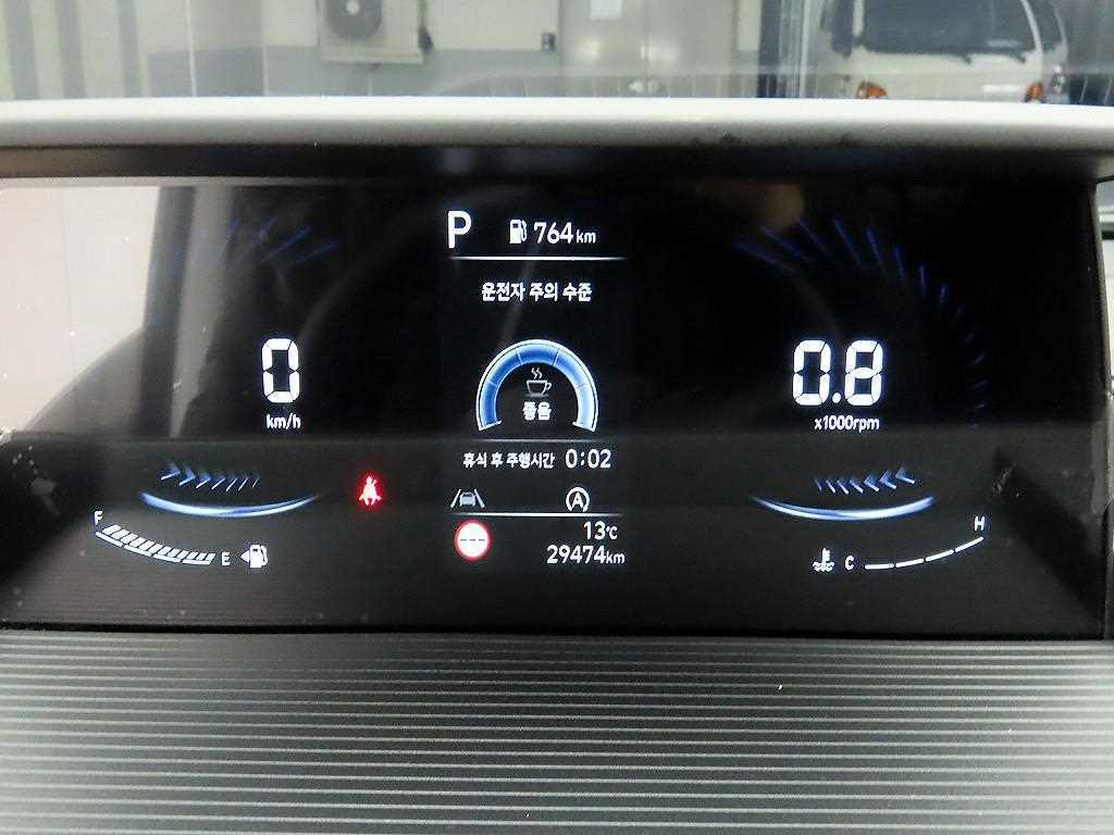 HYUNDAI Staria - Vista 6