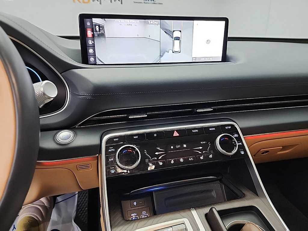 Genesis GV80 - Vista 10