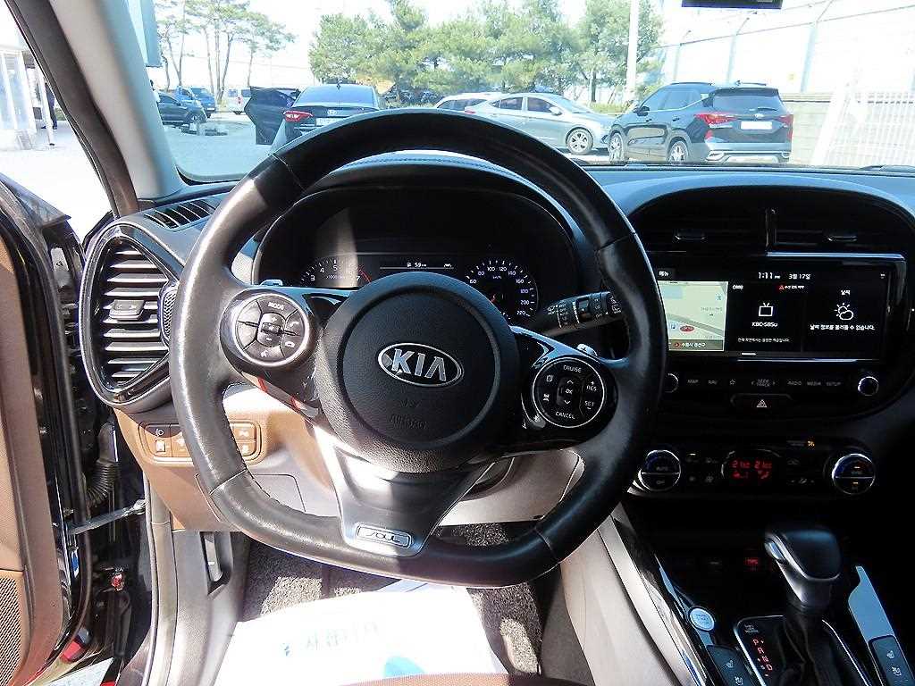 KIA Soul - Vista 8