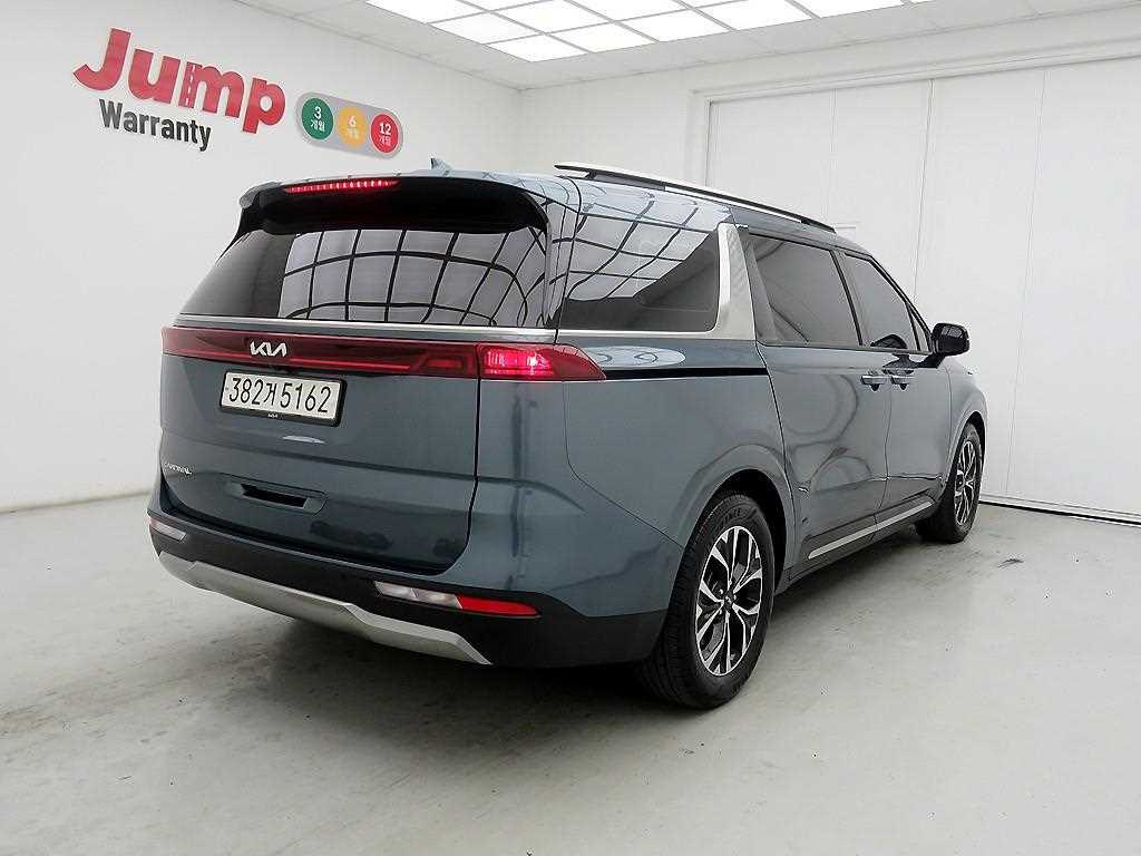 KIA Carnival - Vista 4
