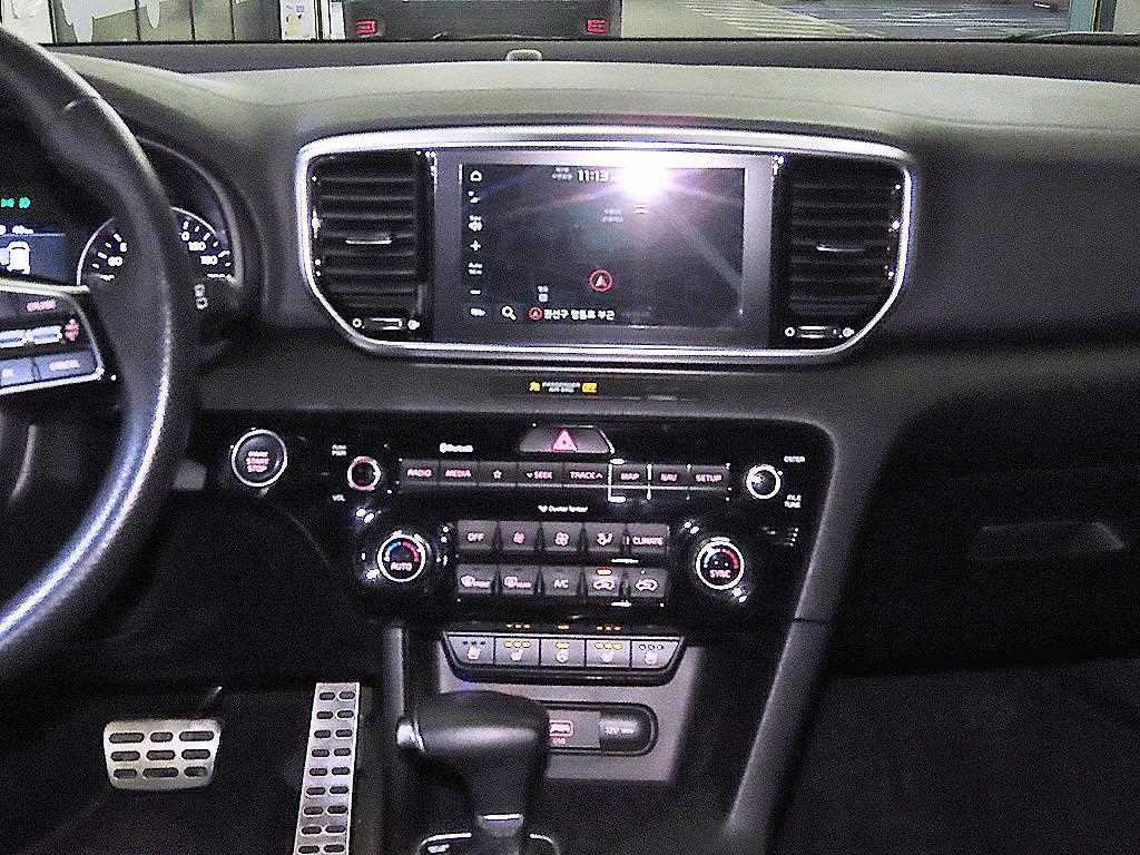 KIA Sportage - Vista 11