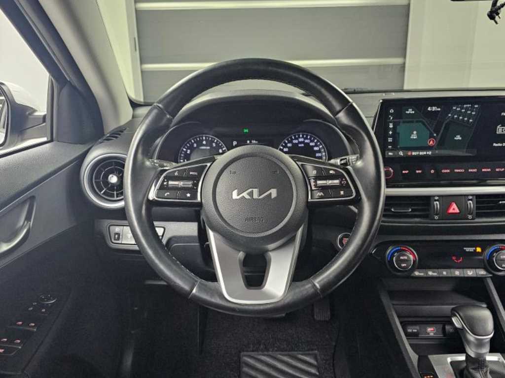 KIA K3 2022 Blanco - Importación desde Corea - HF Imports Iquique - Foto 13