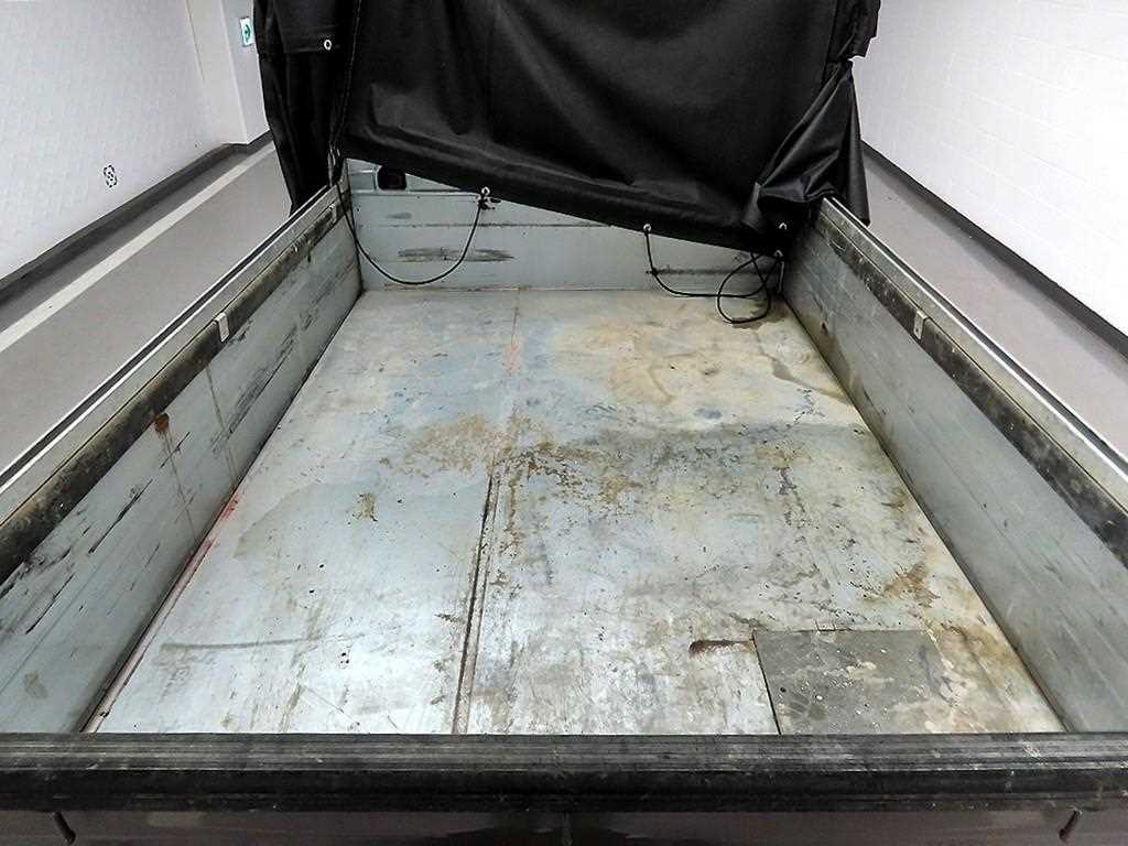 Small Truck Cargo (small) - Vista 5