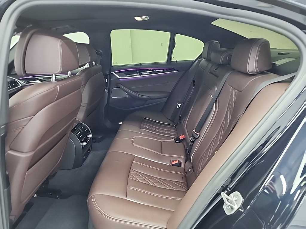 BMW 5 Series - Vista 12