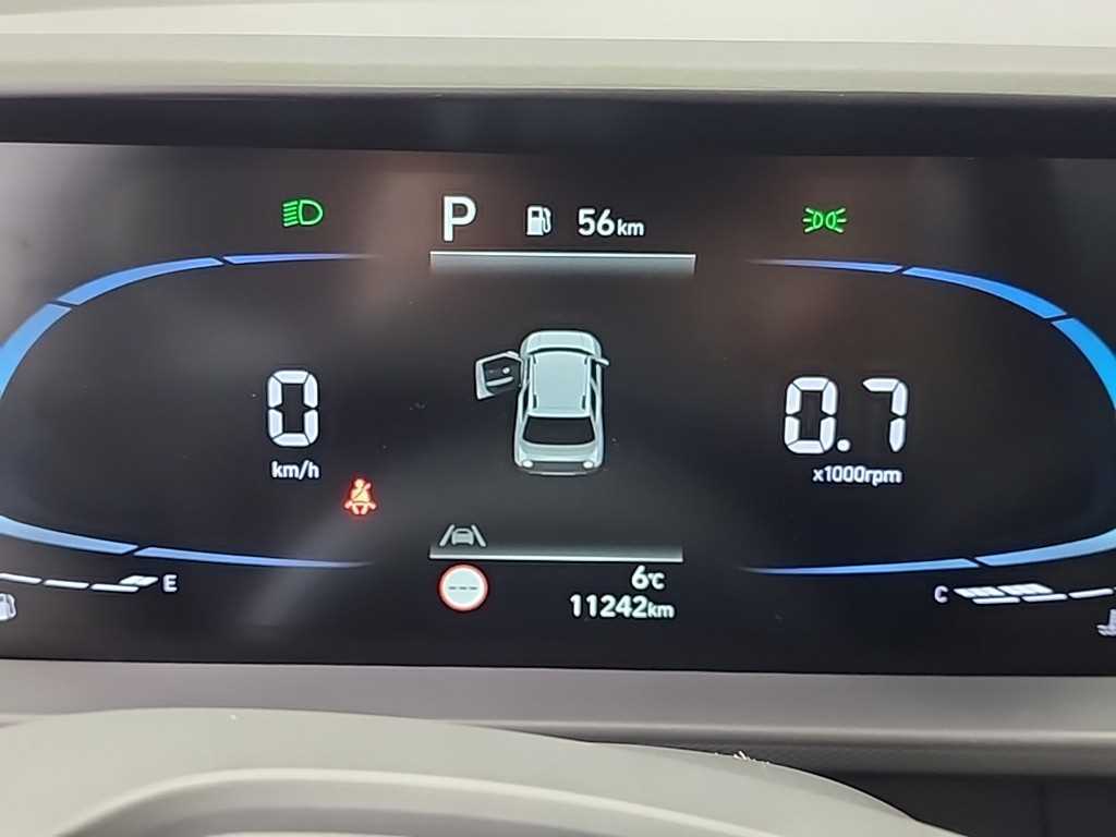 HYUNDAI Casper - Vista 6