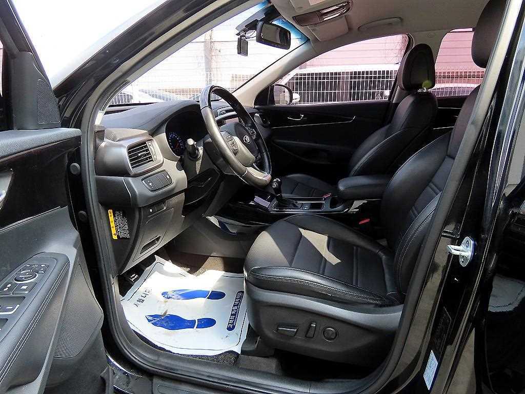 KIA Sorento - Vista 5
