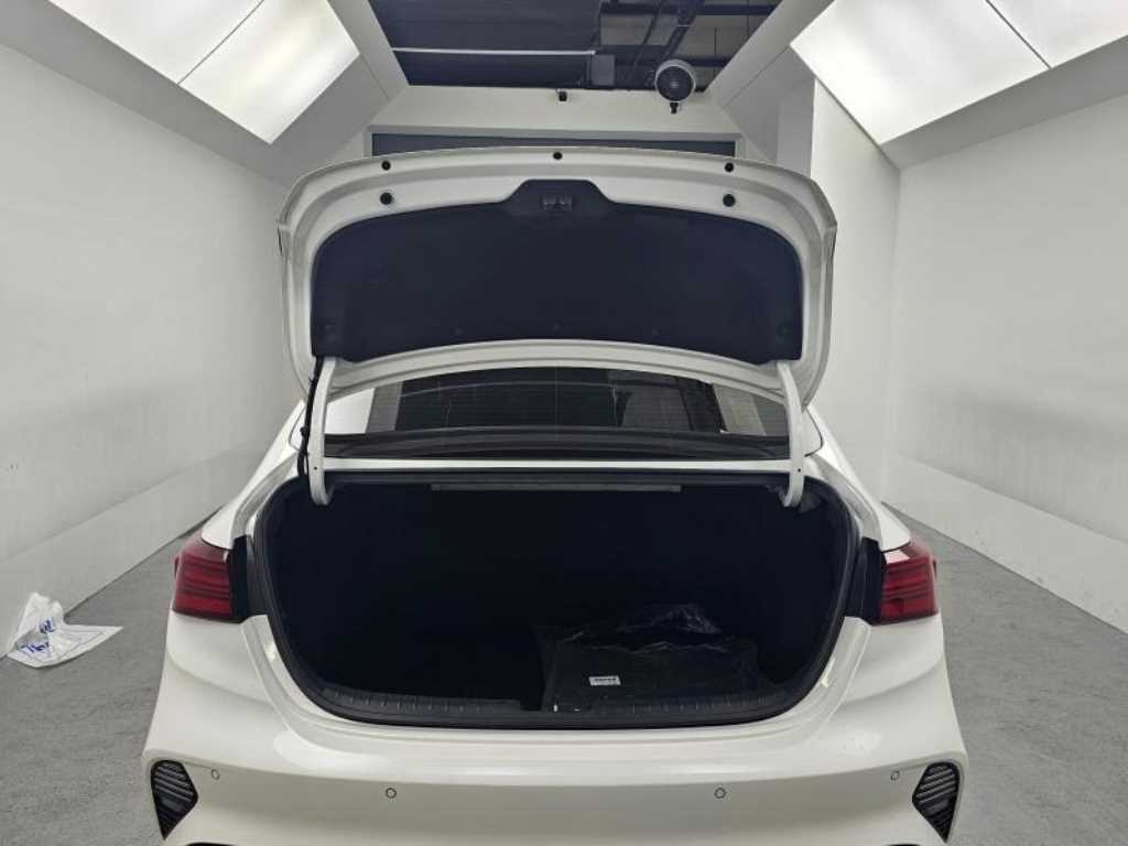 KIA K3 2022 Blanco - Importación desde Corea - HF Imports Iquique - Foto 19